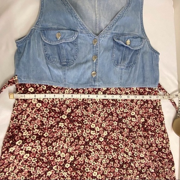 Vintage Midi Length Floral and Denim Sleeveless Dress - Picture 9 of 10